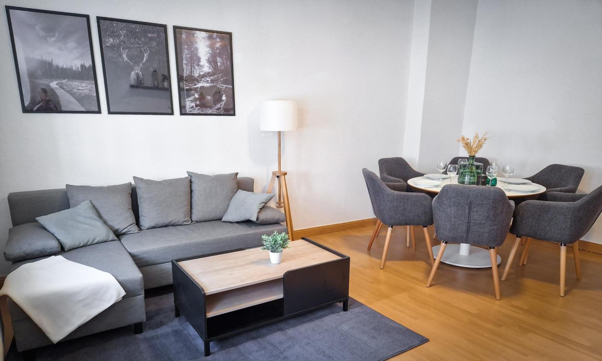 Grosszuegige Altstadtwohnung Lara Fuer 6 Personen Weißenfels Buitenkant foto